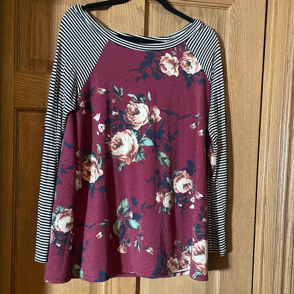Floral top